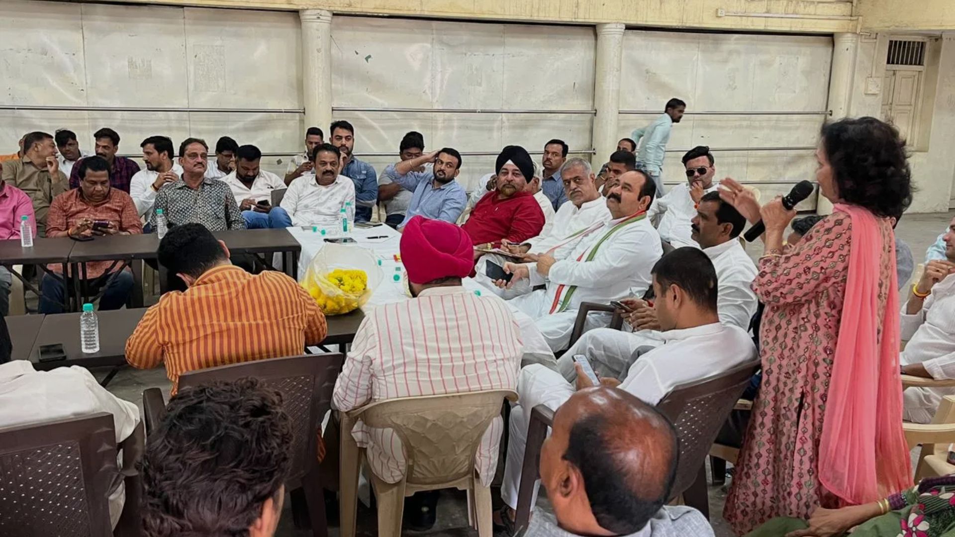 Best Indore News: Strong protest by Congress in 22 zones of Indore Municipal Corporation: