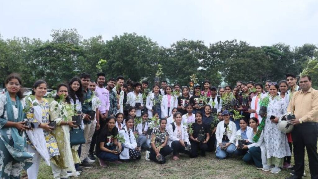 Best Indore News Worship of nature with chanting of mantras: